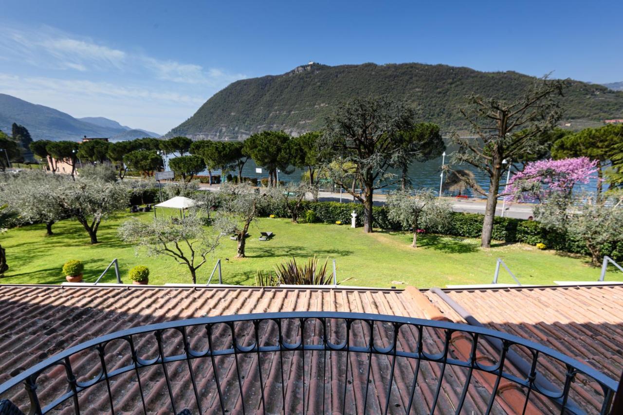 Villa Kinzica Sale Marasino Exterior photo