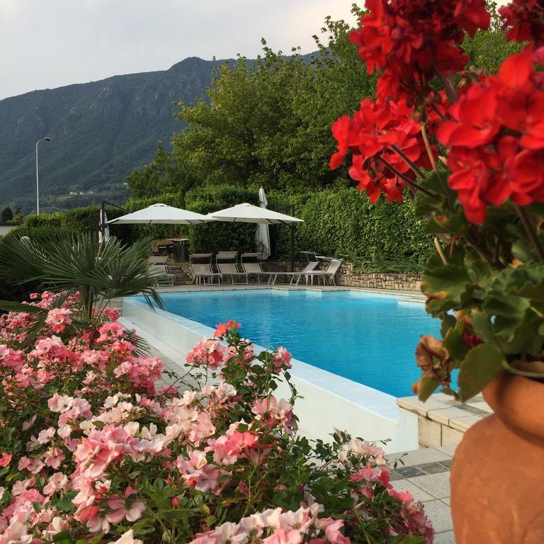 Villa Kinzica Sale Marasino Exterior photo